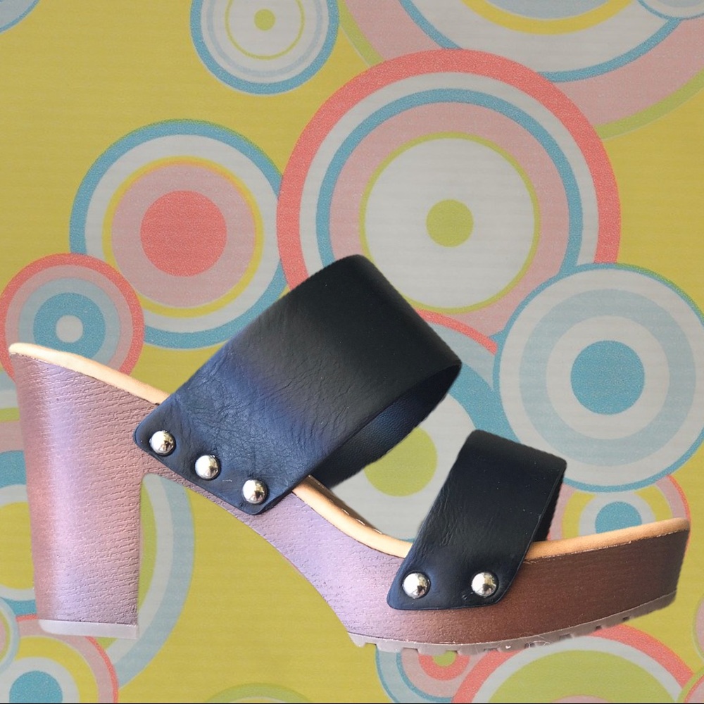 10 Soda Academy Black Slip On Platform Sandal Heel - Picture 2 of 8